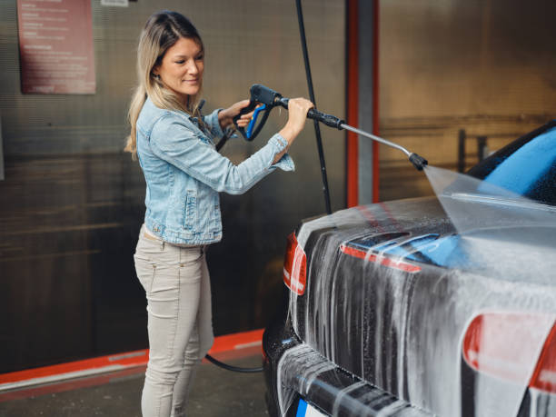 Best Commercial Building Pressure Washing  in Lloyd Harbor, NY